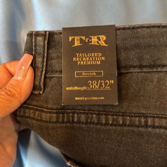 NWT T-R Tailored Recreation Premium tapered stretch blk denim jeans Size 38 Z41 - Picture 10 of 10
